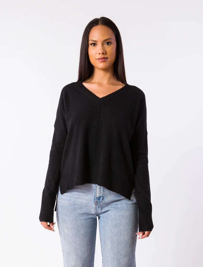 Feminine women’s tops with bow details -BLACK WAGNER TOP