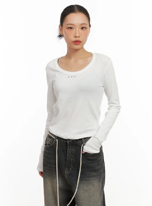 Casual women’s tops for summer -Cotton Blend Solid U Neck Top CD410