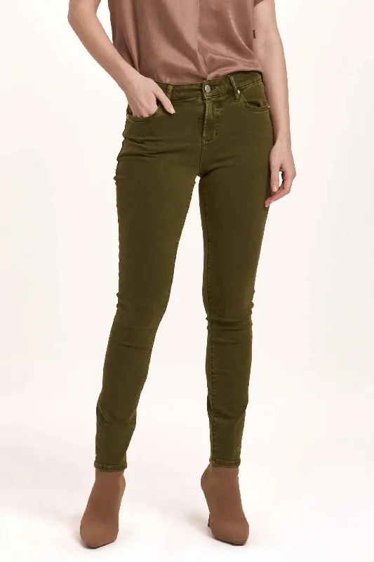 Women’s seamless leggings for smooth fit -Gisele Skinny Mid Rise Ankle Jeans In Sage Vine