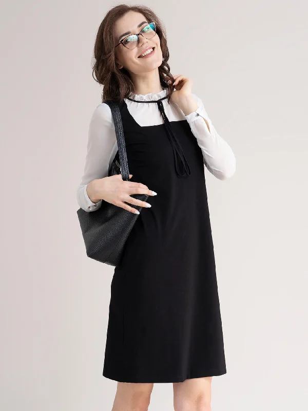 Women’s empire waist dresses for feminine look -Tie-Up Neck Detail Dress - Black